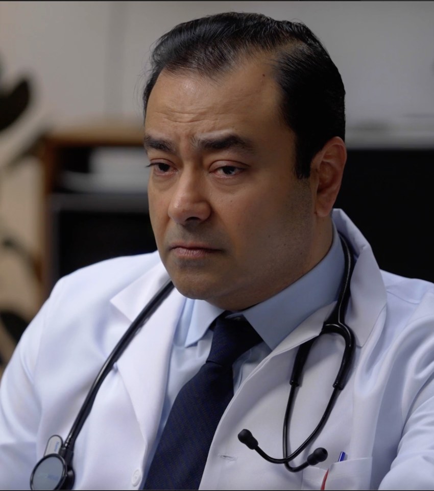 Gautam Kannan as Dr. Carter in "Final Rounds"